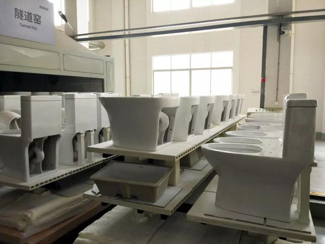 浪鲸卫浴陶瓷工厂浪鲸卫浴陶瓷产品采用行业领先的全自动隧道窑生产线